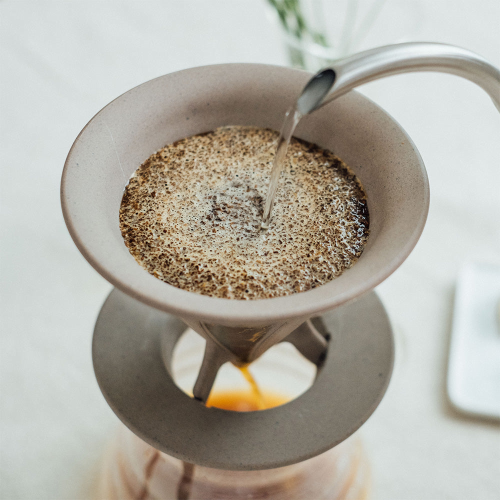 Hario Dripper Baton 02