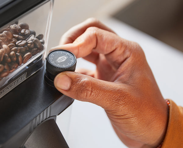 Moccamaster KM5 Burr Grinder - Polished Silver