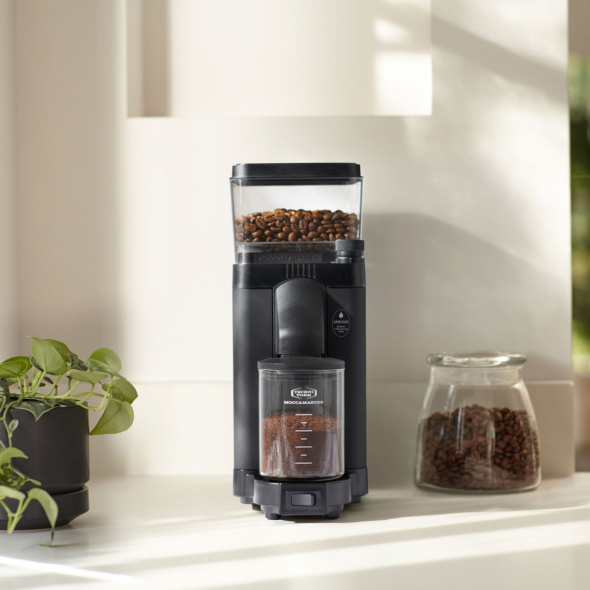 Moccamaster KM5 Burr Grinder - Polished Silver